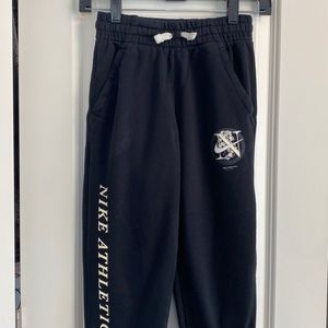 Nike Boys Athletic Joggers.